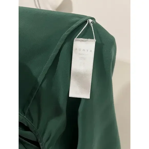 Lunya Green Lightweight Washable Silk Tulip Back Camisole Top Size Small - Picture 8 of 8